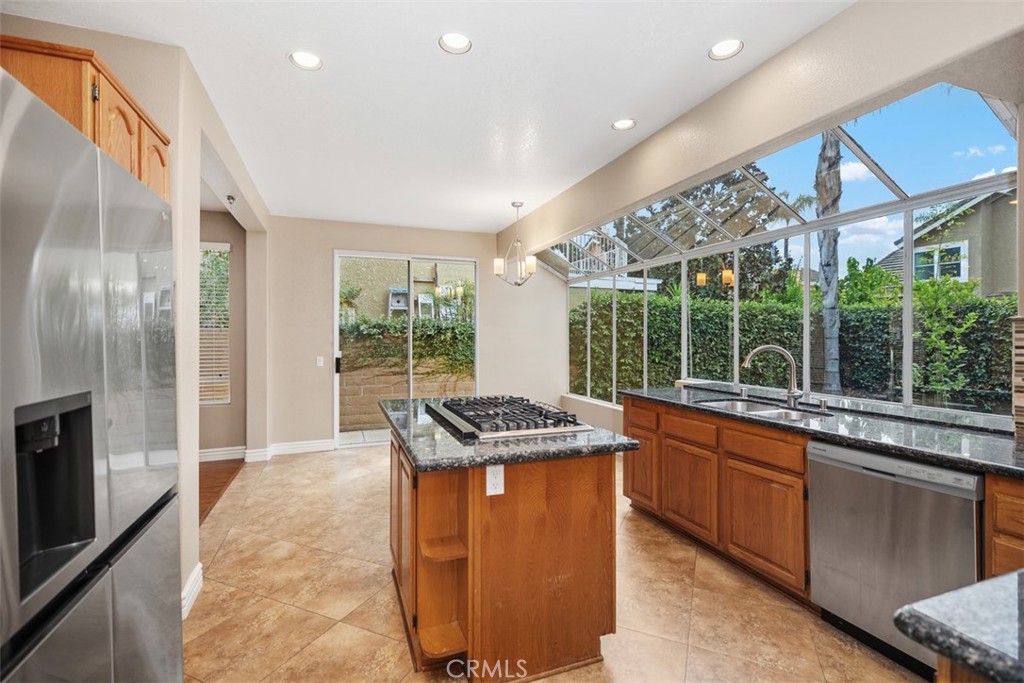 Alicia Knolls (ALK) - Residential Lease