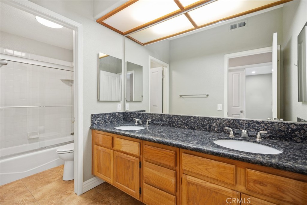 Alicia Knolls (ALK) - Residential Lease