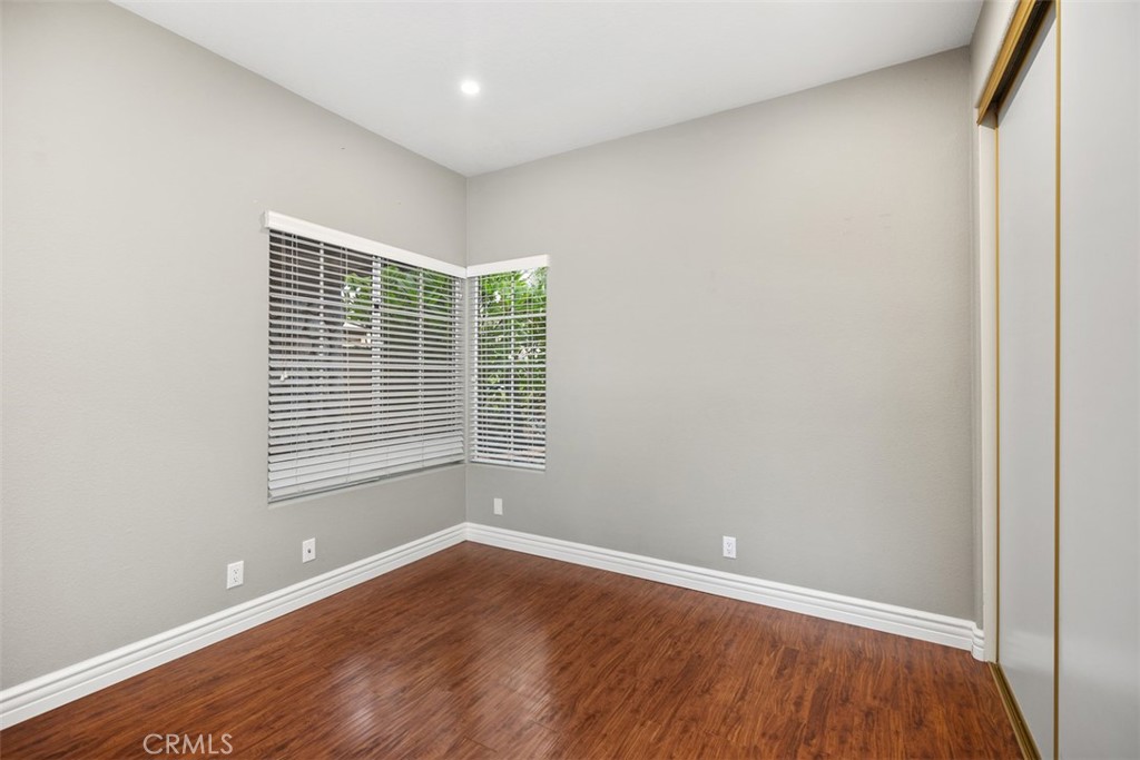 Alicia Knolls (ALK) - Residential Lease