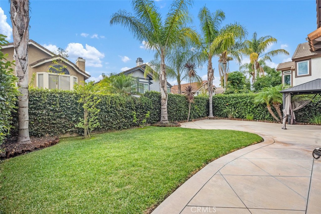 Alicia Knolls (ALK) - Residential Lease