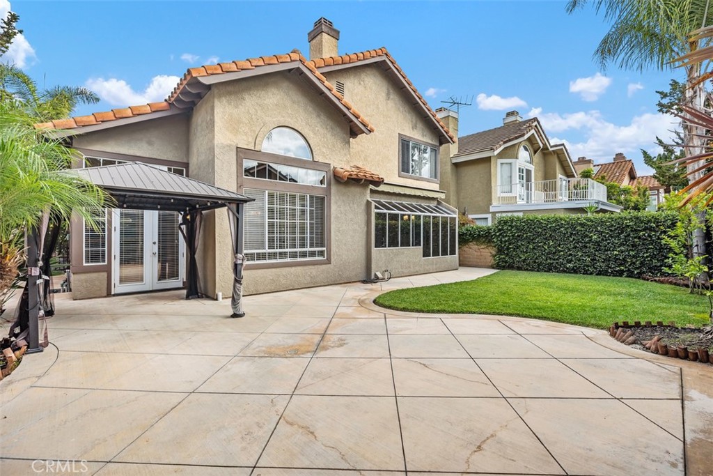 Alicia Knolls (ALK) - Residential Lease