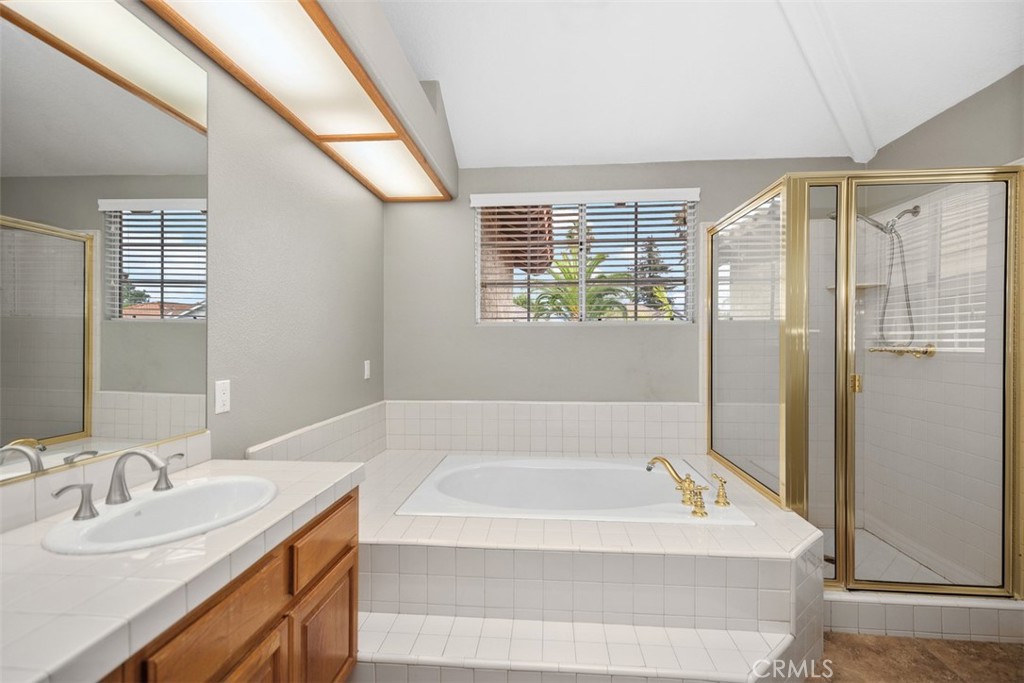 Alicia Knolls (ALK) - Residential Lease