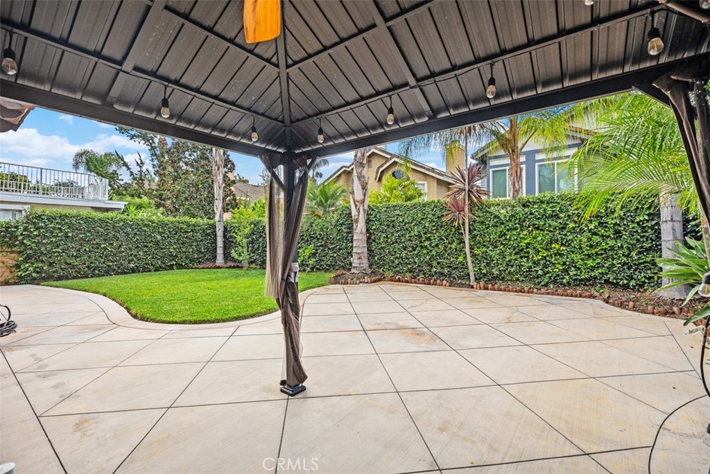 Alicia Knolls (ALK) - Residential Lease