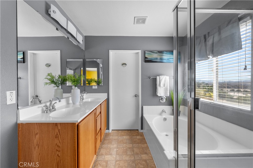 Cambridge Collection (CAMBC) - Residential