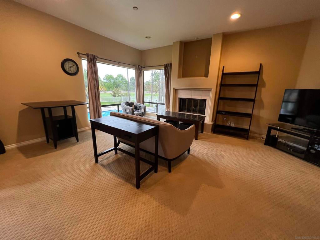 Properties 3 12122 Royal Birkdale 205