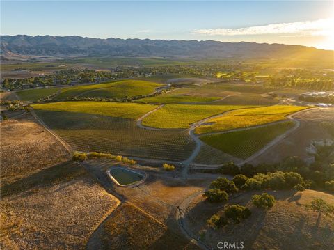 Photo of 5502 Los Ranchos Road, San Luis Obispo, CA 93401 (MLS # NS25194884)