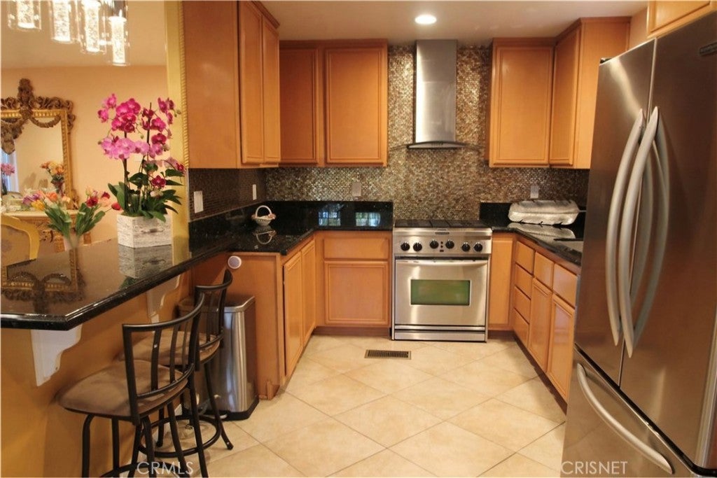23777 Mulholland Hwy Spc 35