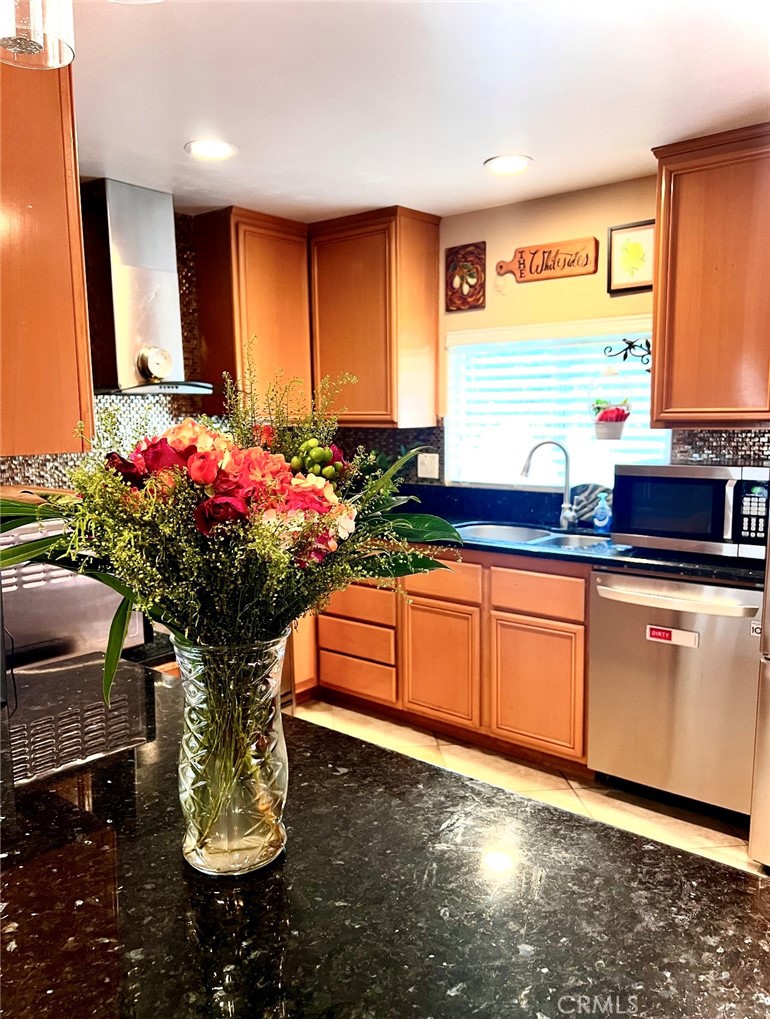 23777 Mulholland Hwy Spc 35