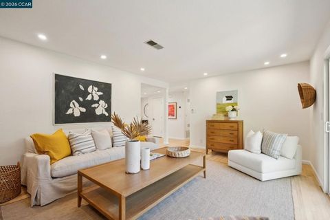 Tiny photo for 1651 1651 Mendota Court Ct, Walnut Creek, CA 94597 (MLS # 41126325)