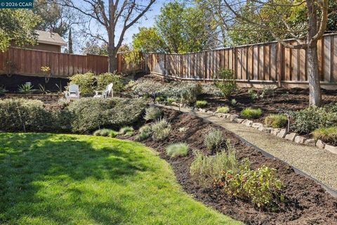 Tiny photo for 1651 1651 Mendota Court Ct, Walnut Creek, CA 94597 (MLS # 41126325)