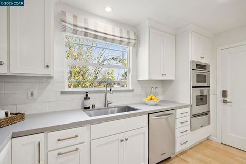 Tiny photo for 1651 1651 Mendota Court Ct, Walnut Creek, CA 94597 (MLS # 41126325)