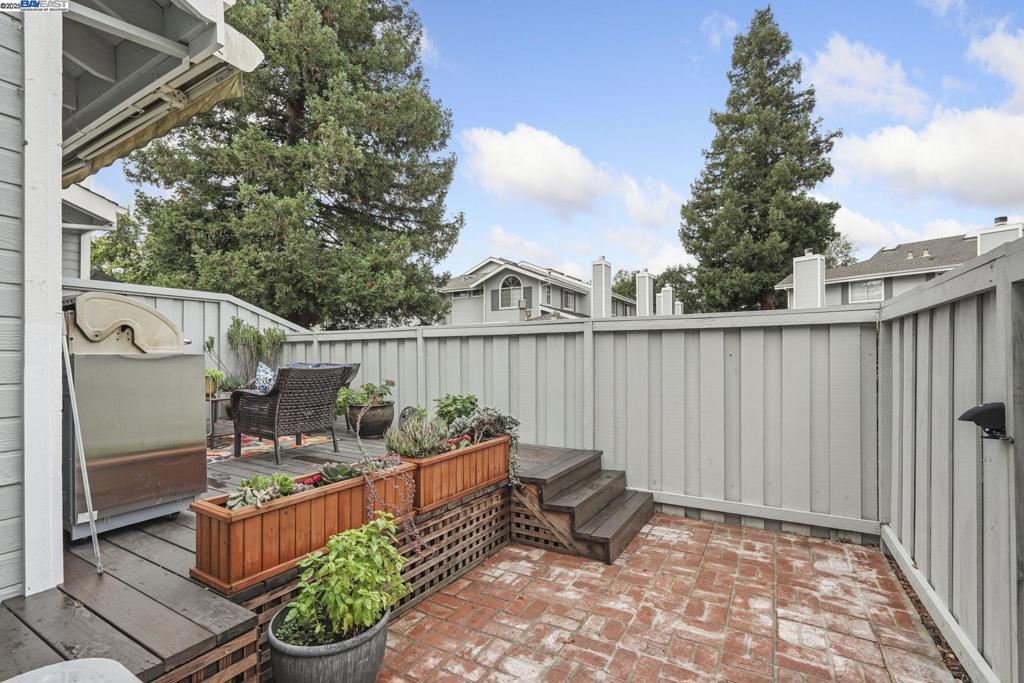 ALAMEDA - Residential