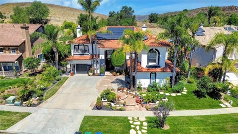 Photo of 216 High Meadow ST, Simi Valley, CA 93065 (MLS # SR26133668)