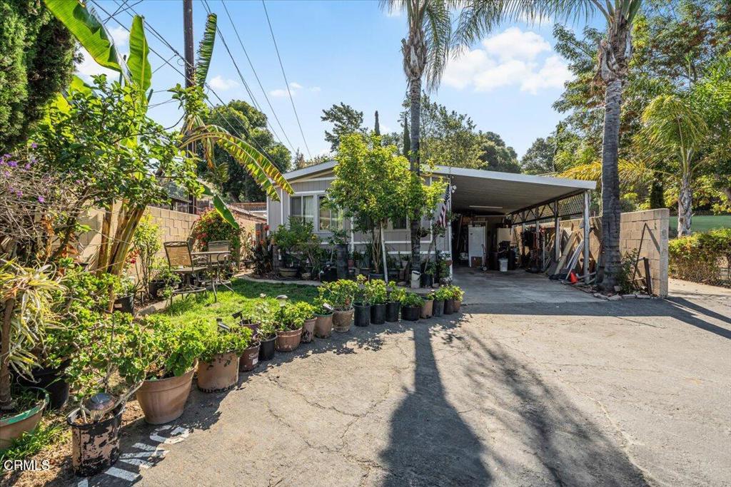 4132 N Ventura Avenue 64