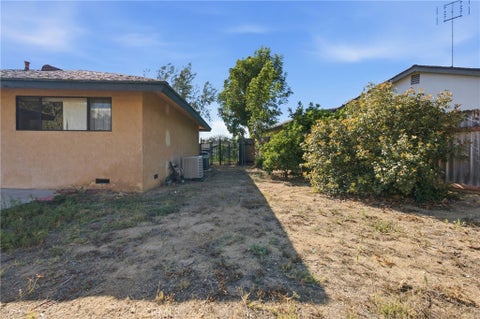 Tiny photo for 3318 Celeste DR, Riverside, CA 92507 (MLS # IV26225253)