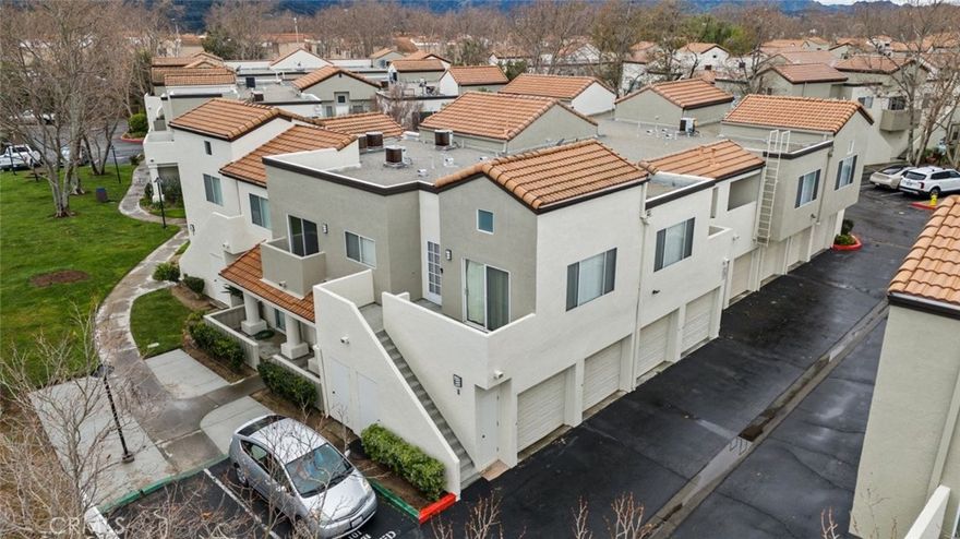 Presenting an exceptional leasing opportunity at 24491 Valle Del Oro #201 in the vibrant city of Santa Clarita. This stunning unit offers 2 bedrooms, 2 bathrooms, and 819 square feet of living space. Upon entering, you are greeted by the timeless elegance of wood floors, complemented by high ceilings and an abundance of natural light that creates a warm and inviting atmosphere.

The spacious living room is ideal for relaxation and entertaining, while the adjacent dining area and kitchen provide the perfect setting for culinary enjoyment. The kitchen features modern appliances, tiled floors, and ample cabinet and counter space to meet your everyday needs.

The home includes two well appointed bedrooms with closets, offering comfort and convenience. Outside you;'ll find the private balcony to enjoy fresh air and peaceful surroundings.

Conveniently located in Santa Clarita, this residence is close to schools, parks, shopping, dining, and more, delivering a lifestyle of comfort and accessibility. Do not miss this outstanding opportunity. Call today to schedule a showing and experience 24491 Valle Del Oro #201 in person.