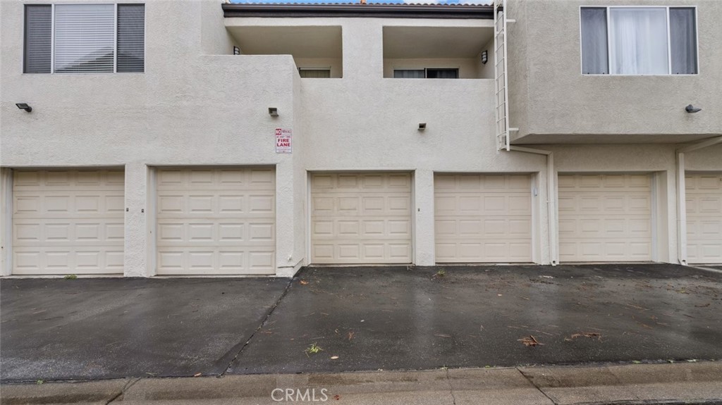 The Vistas (VAVI) - Residential Lease