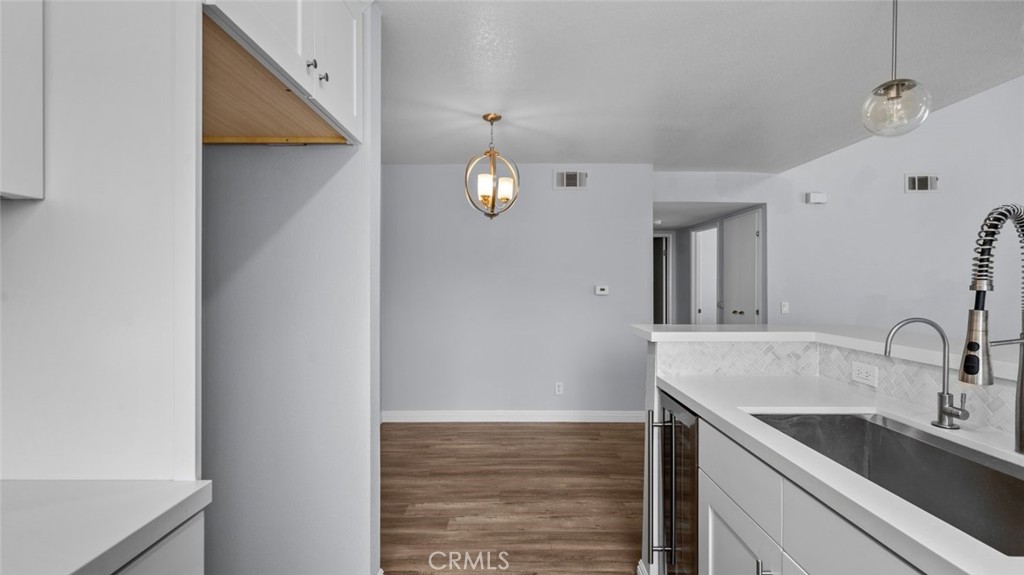 The Vistas (VAVI) - Residential Lease