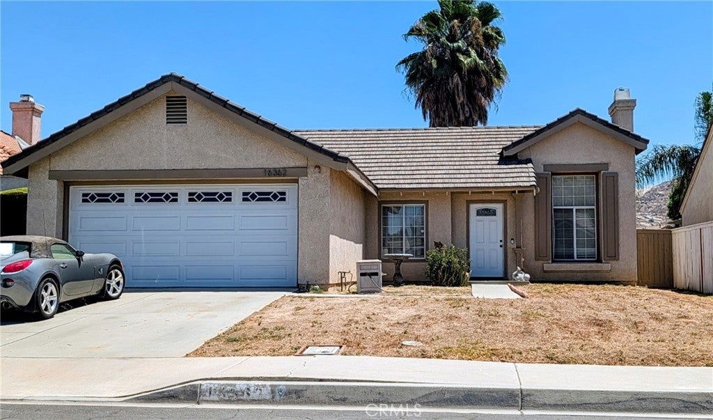 16362 Avenida De Loring