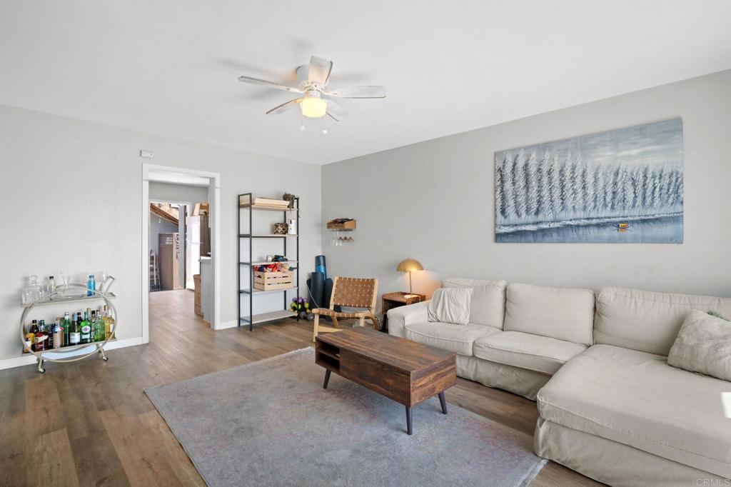 4924 4930 Iroquois Avenue