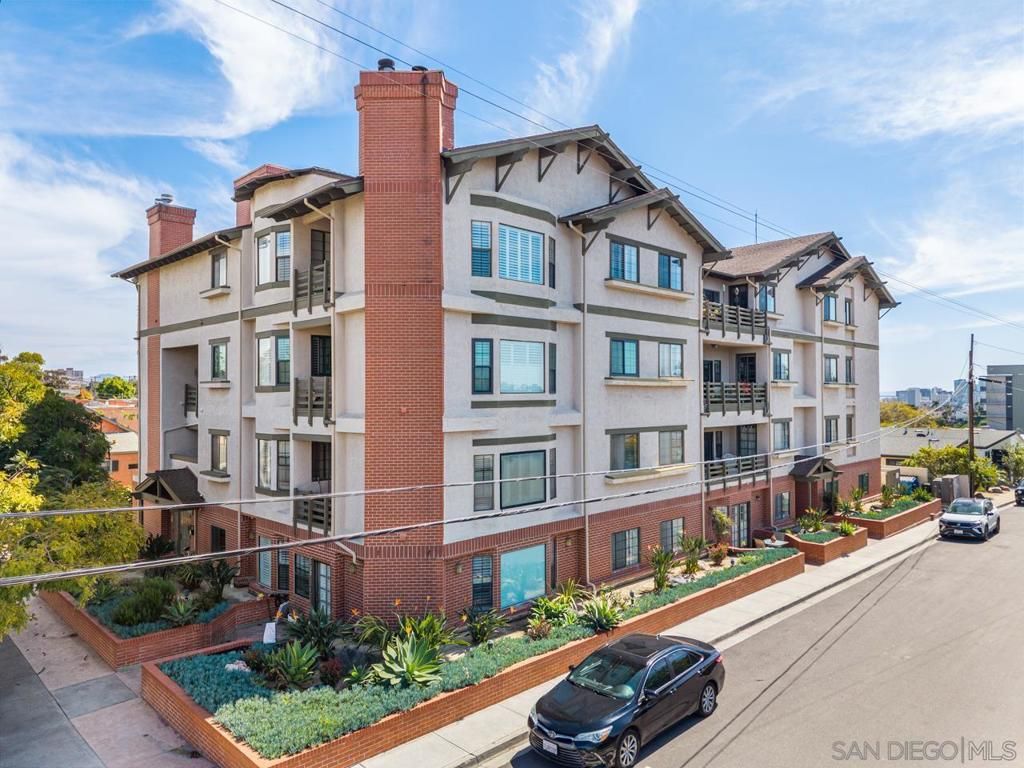 Photo of 909 Sutter St St #202, San Diego, CA 92103 (MLS # 260005729SD)