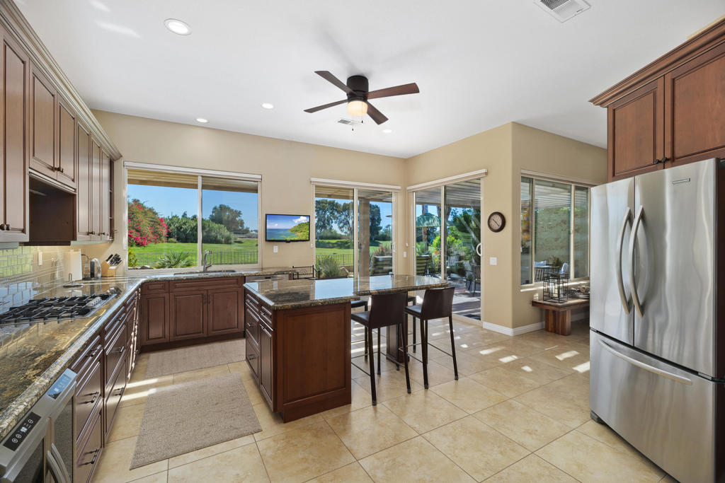 Rancho Mirage C.C. - Residential