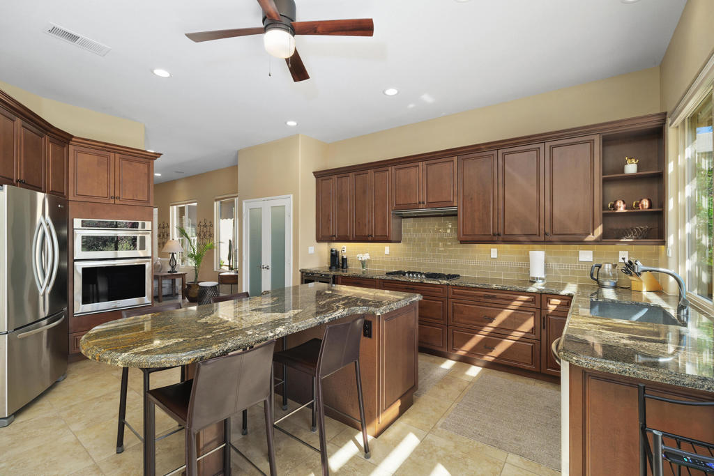 Rancho Mirage C.C. - Residential