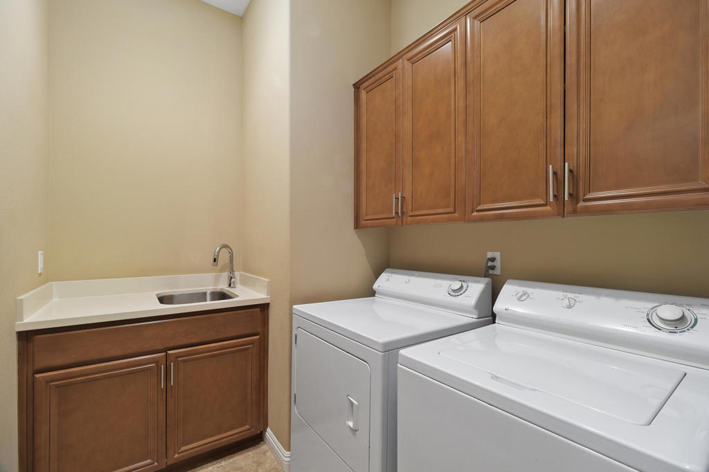 Rancho Mirage C.C. - Residential