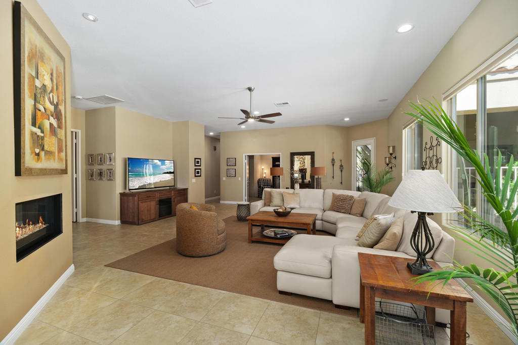 Rancho Mirage C.C. - Residential