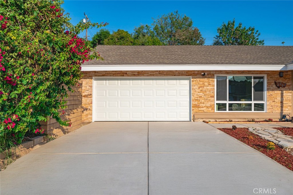 2968 Crooked Creek Drive