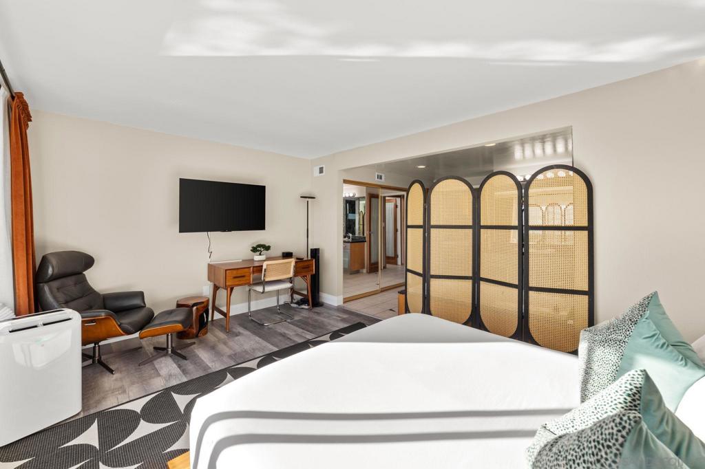 Bay Park - Residential Lease