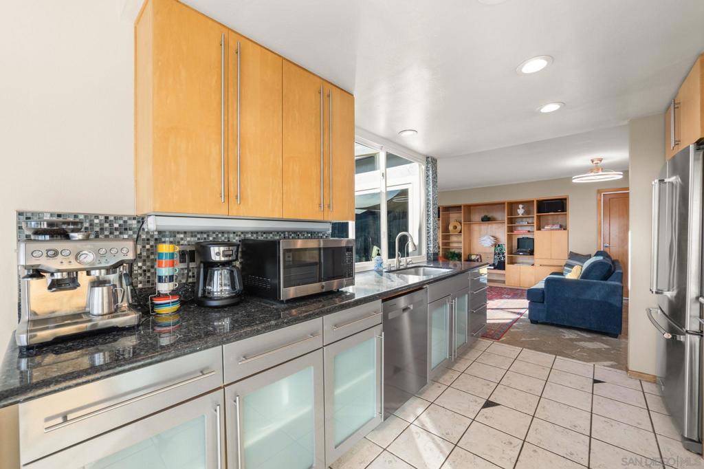 Bay Park - Residential Lease