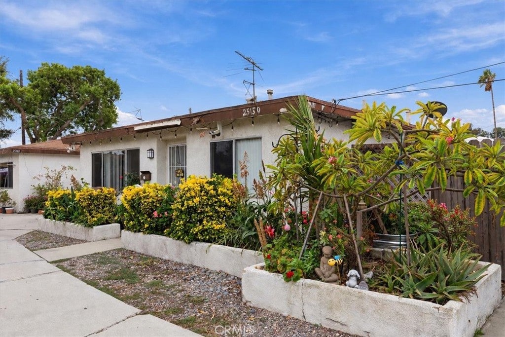 25152 Ebony Lane