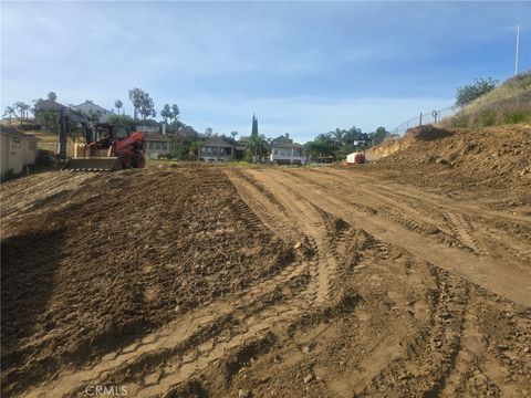 Photo of 14278 Seven Hills Drive, Riverside, CA 92503 (MLS # DW26071896)