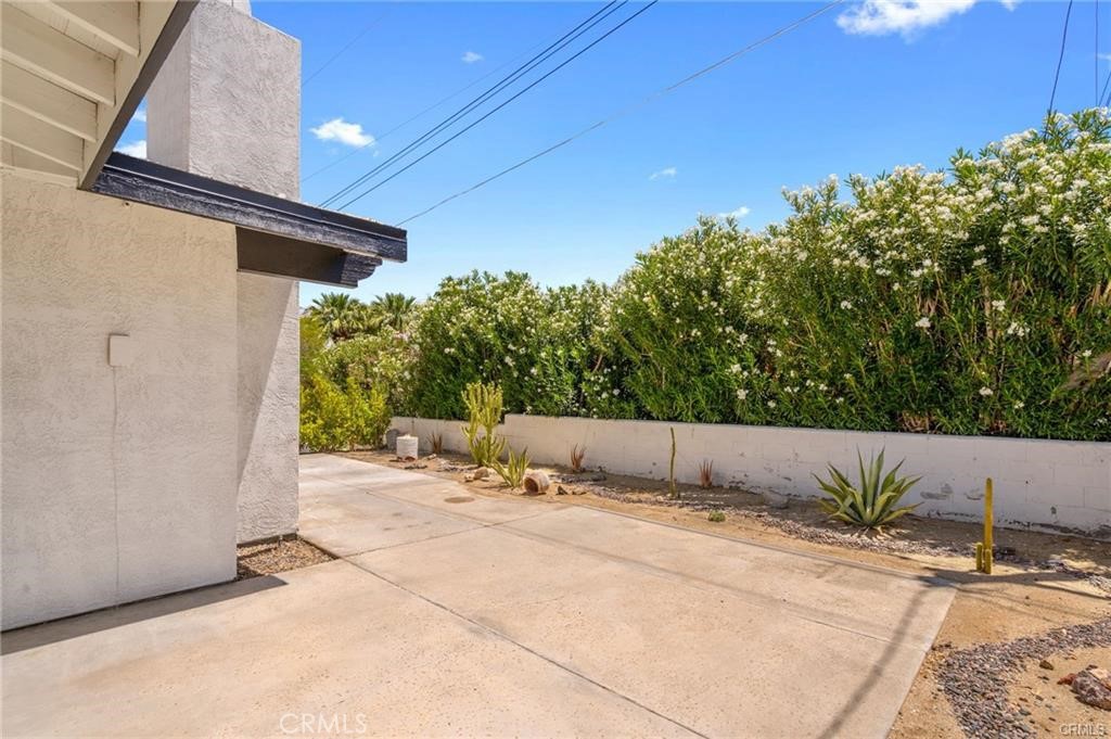 77445 Calle Potrero