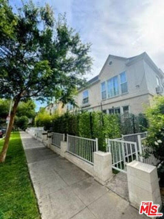Huge price reduction! Best opportunity to live in the heart of Beverly Hills. Welcome to this adorable & Charming one bedroom apartment waiting to be your new place. We have two one bedrooms. One on the first floor and one on the 2nd floor in a small 12-unit building. Hardwood floors throughout. Remodeled kitchen & bathroom. Beverly Hills schools District and sought after community. Minutes to restaurants, shops, markets and also close vicinity to Cedar Sinai hospital as well. $250 additional charge to cover all utilities. Parking is limited and upon availability for an additional fee. If you need Furnished, we can accommodate for an additional fee.