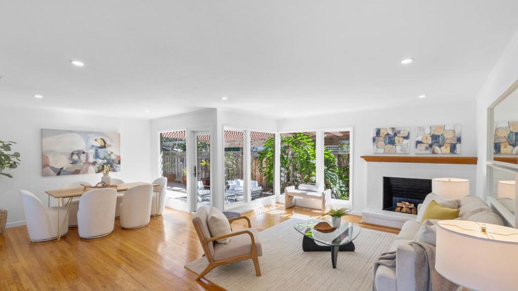 2 Burnham Court
