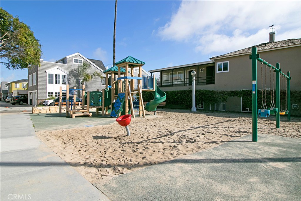 Balboa Peninsula Point (BLPP) - Residential