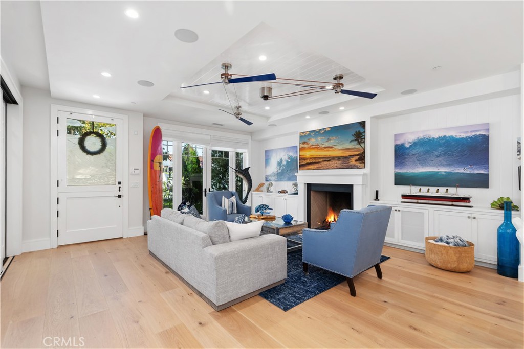 Balboa Peninsula Point (BLPP) - Residential