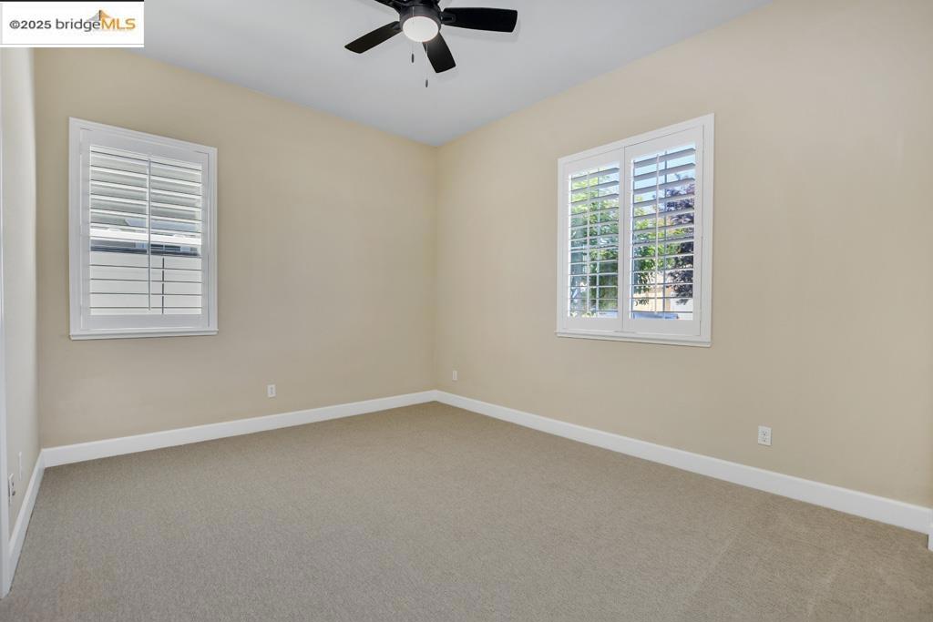 133 Clear Lake Ct