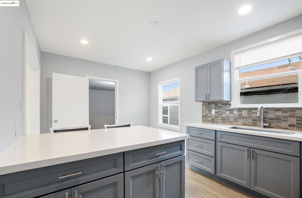 ELMHURST - Residential Income