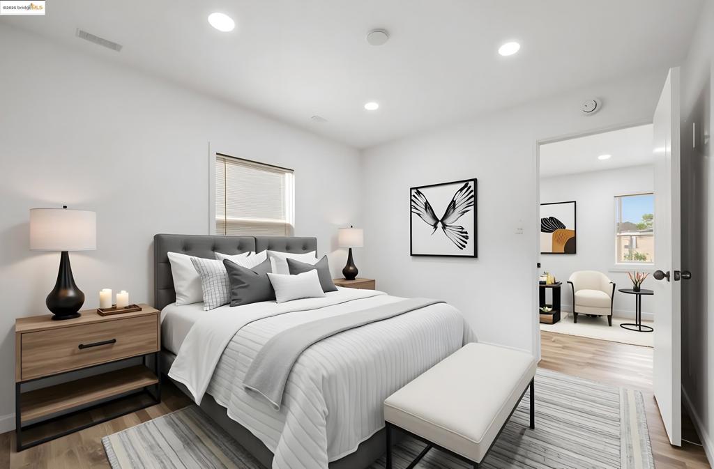 ELMHURST - Residential Income