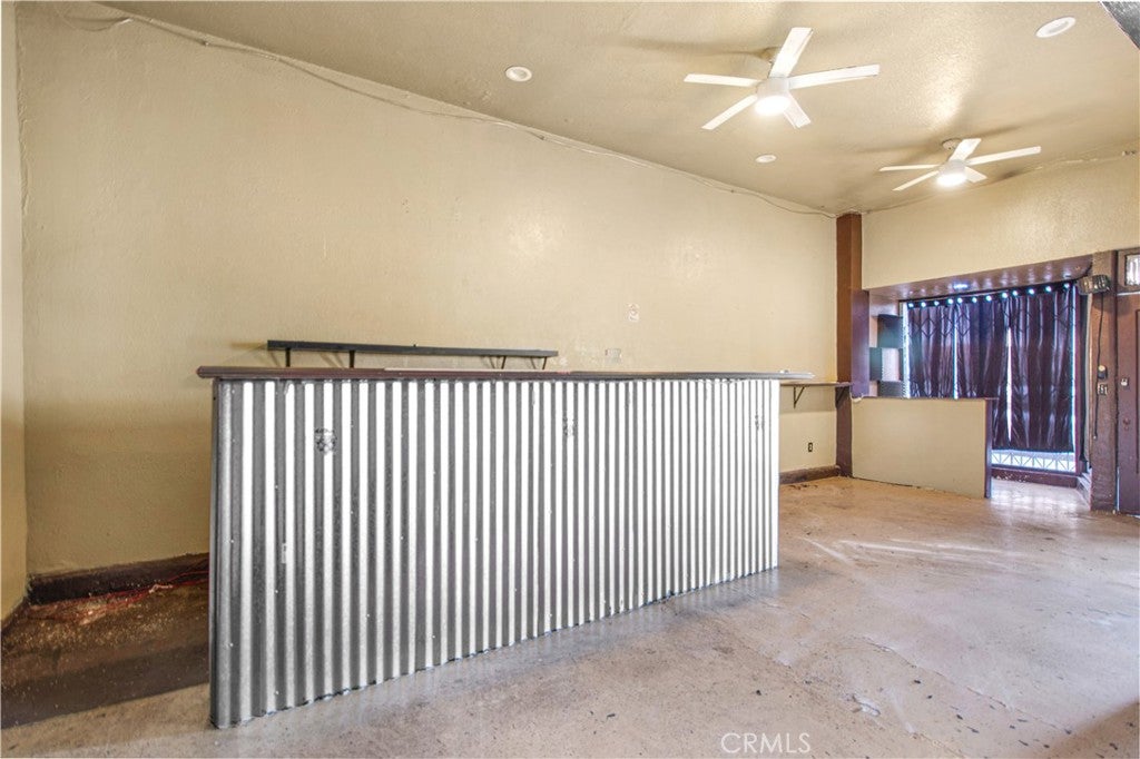 1520 W Florence