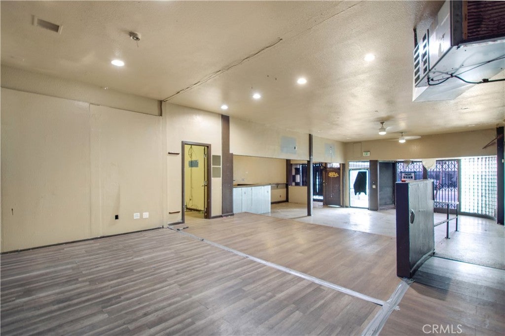 1520 W Florence