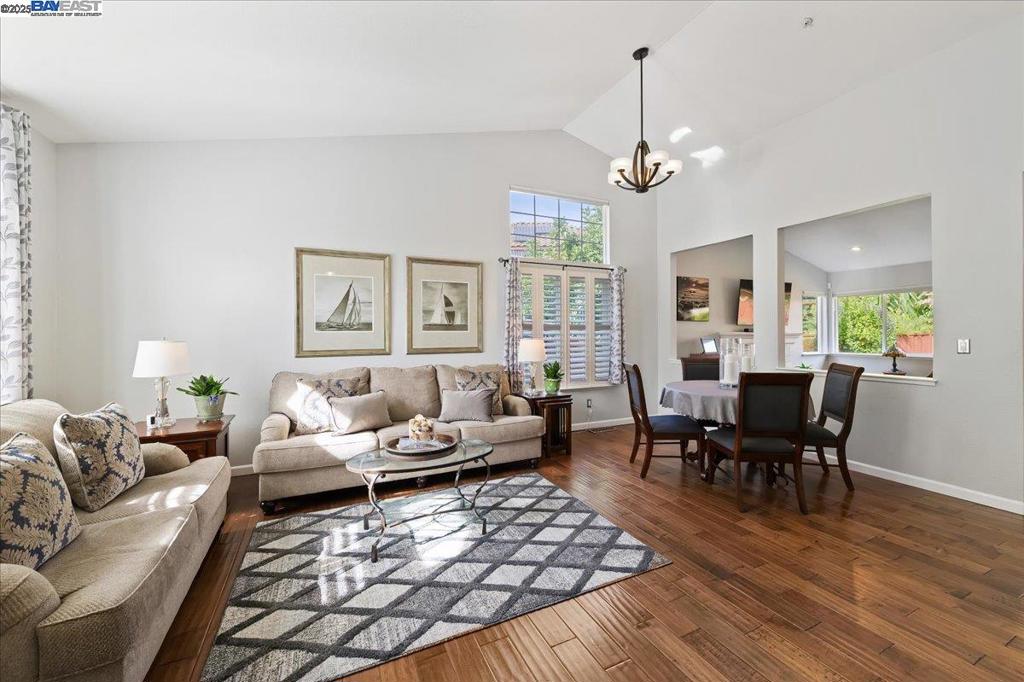WINDMILL SPRINGS - Residential
