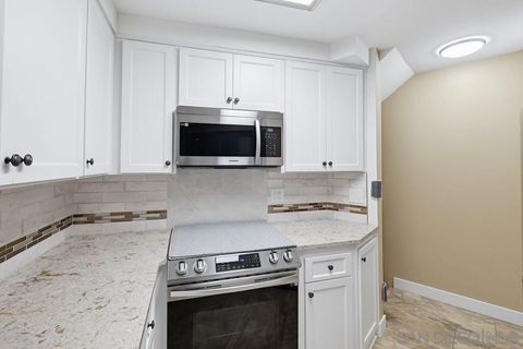 Tiny photo for 3910 Voltaire St St, San Diego, CA 92107 (MLS # 260005364SD)