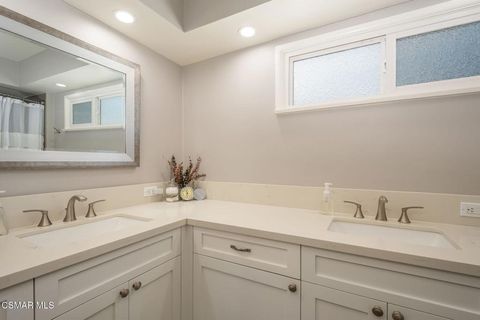 Tiny photo for 411 Eastwood Drive, Oxnard, CA 93030 (MLS # 226000970)