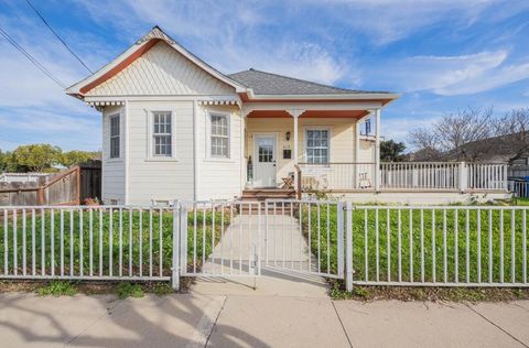 615 Monterey Street Soledad CA 93960