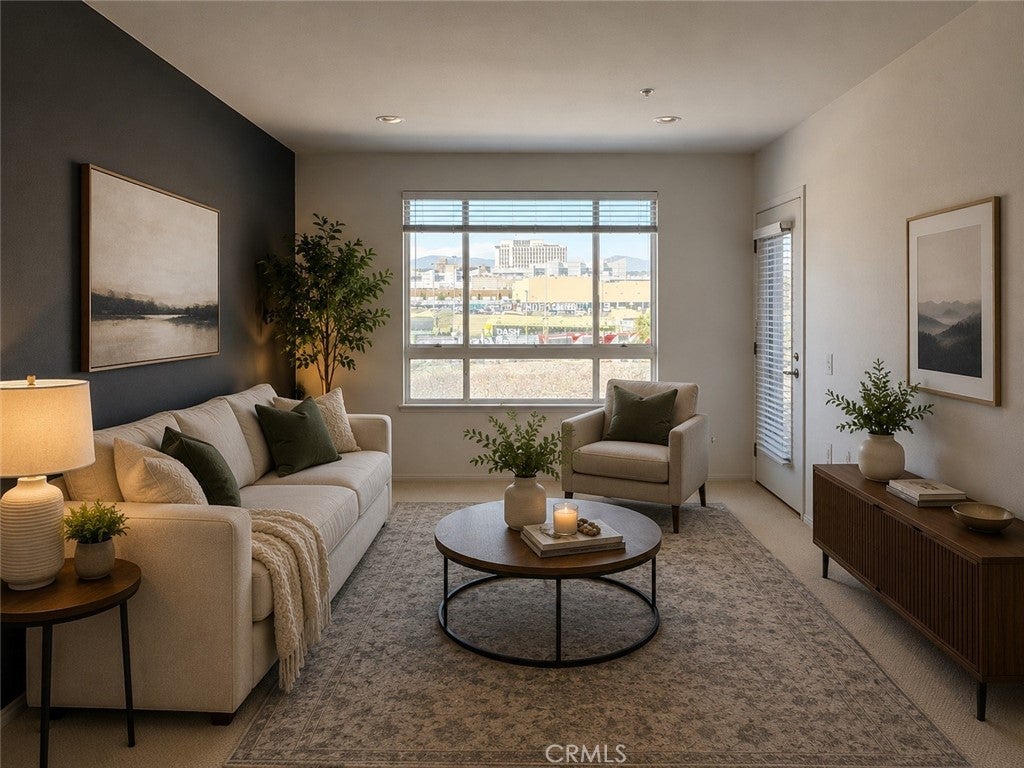 100 S Alameda 220