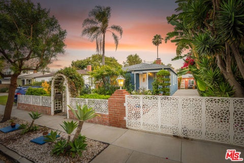 Tiny photo for 4931 Coolidge Avenue, Los Angeles, CA 90230 (MLS # 26860103)